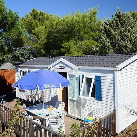 Cap D'agde La Pinede Mh 4/6 Pers. * Agde