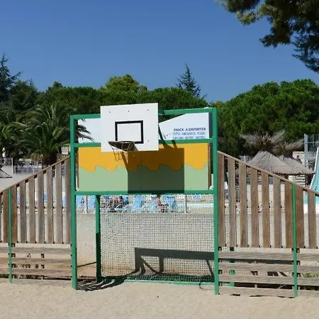 Cap D'agde La Pinede Mh 4/6 Pers. *