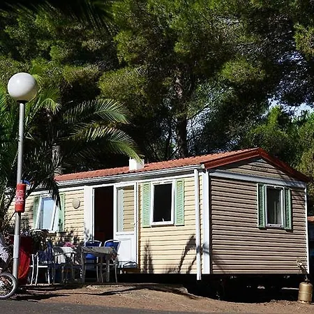 Cap D'agde La Pinede Mh 4/6 Pers. * Agde